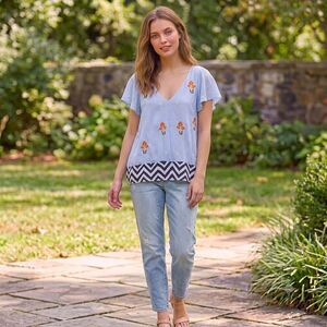 Floreat size 12 Anthropologie embroidered top.